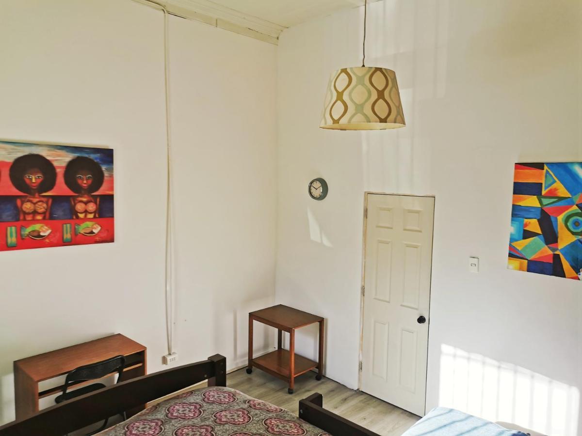 La Casa Piola Hostel Valparaiso Luaran gambar