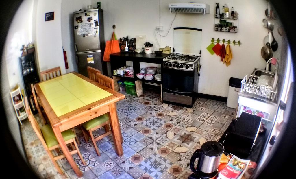La Casa Piola Hostel Valparaiso Luaran gambar