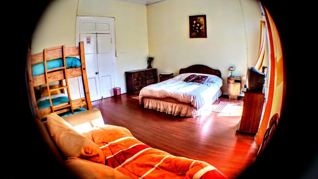 La Casa Piola Hostel Valparaiso Luaran gambar