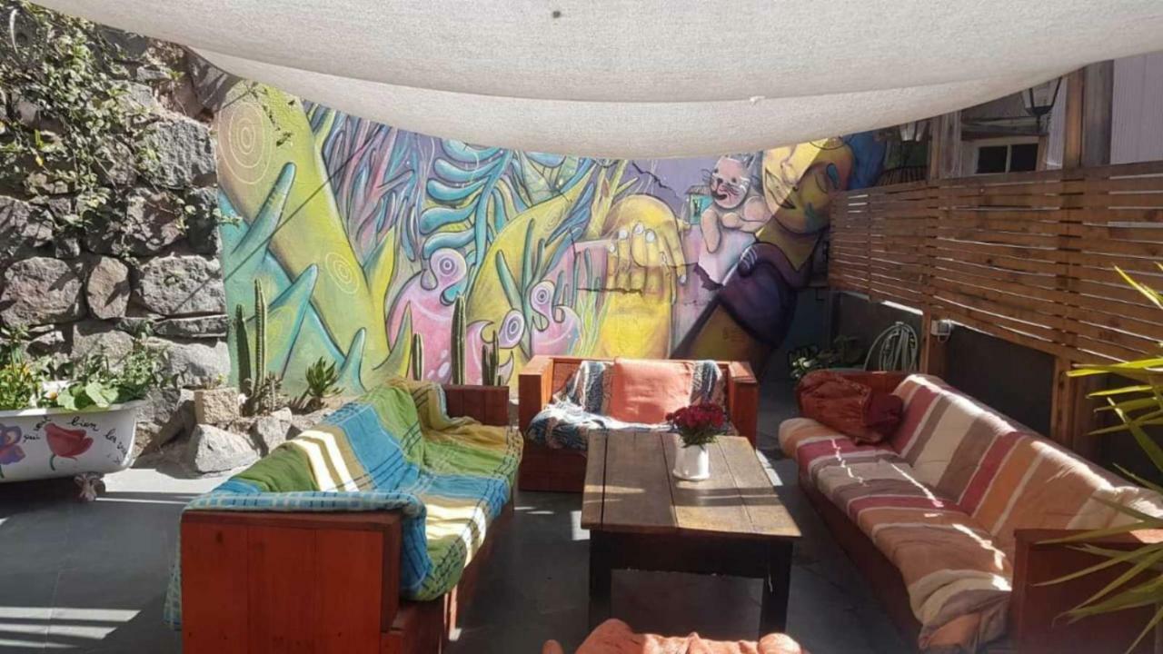 La Casa Piola Hostel Valparaiso Luaran gambar