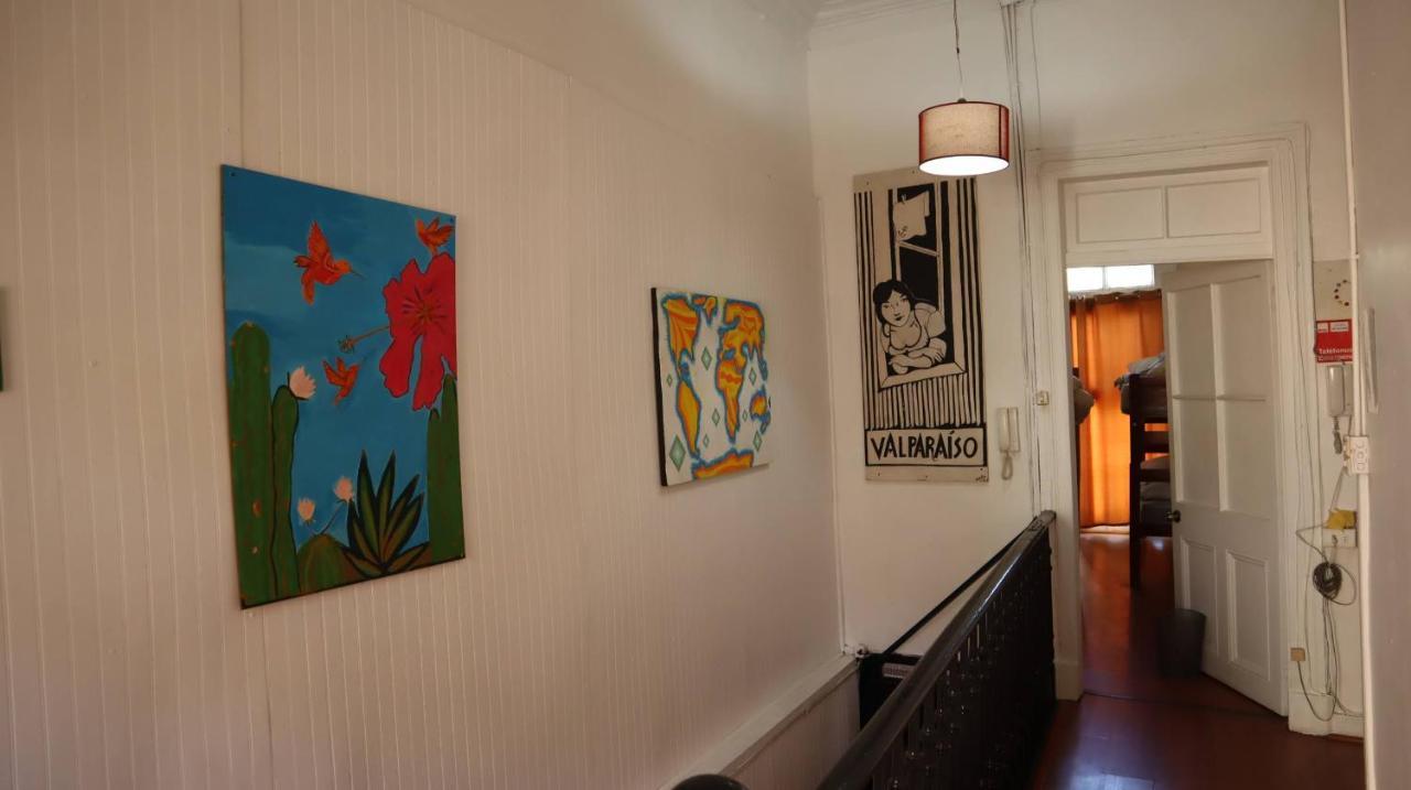 La Casa Piola Hostel Valparaiso Luaran gambar